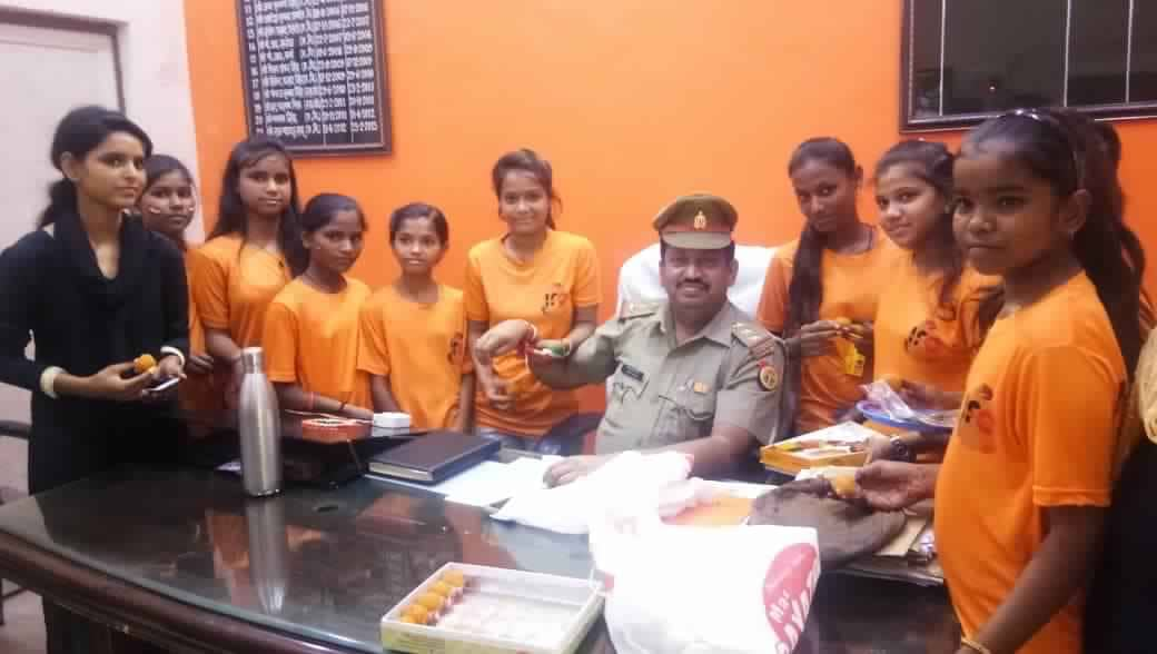 Lucknow Friendly Police is setting new Goals